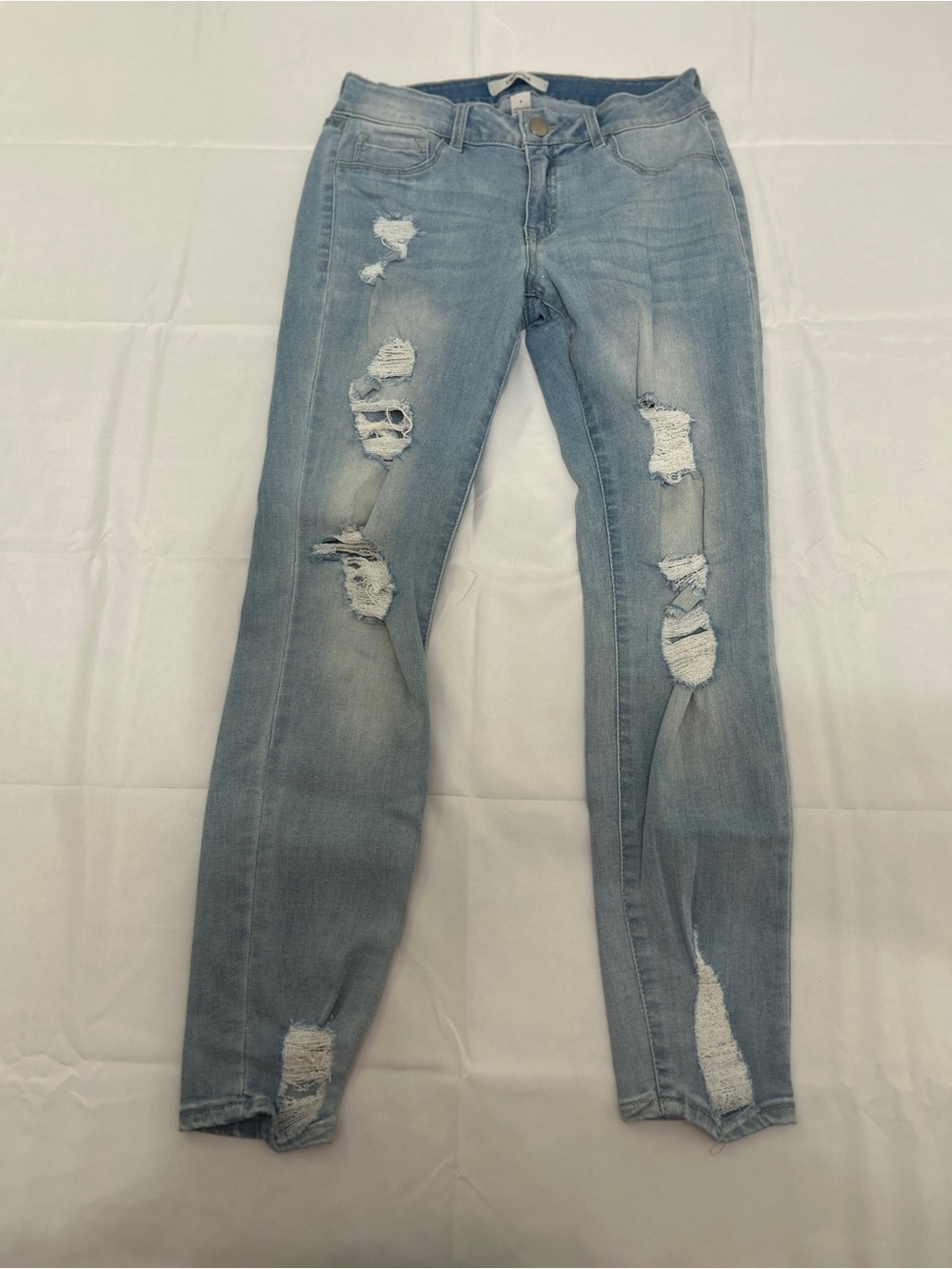 Women’s Refuge Distressed Skinny Jeans Size 8 Light Wash Stretch Denim